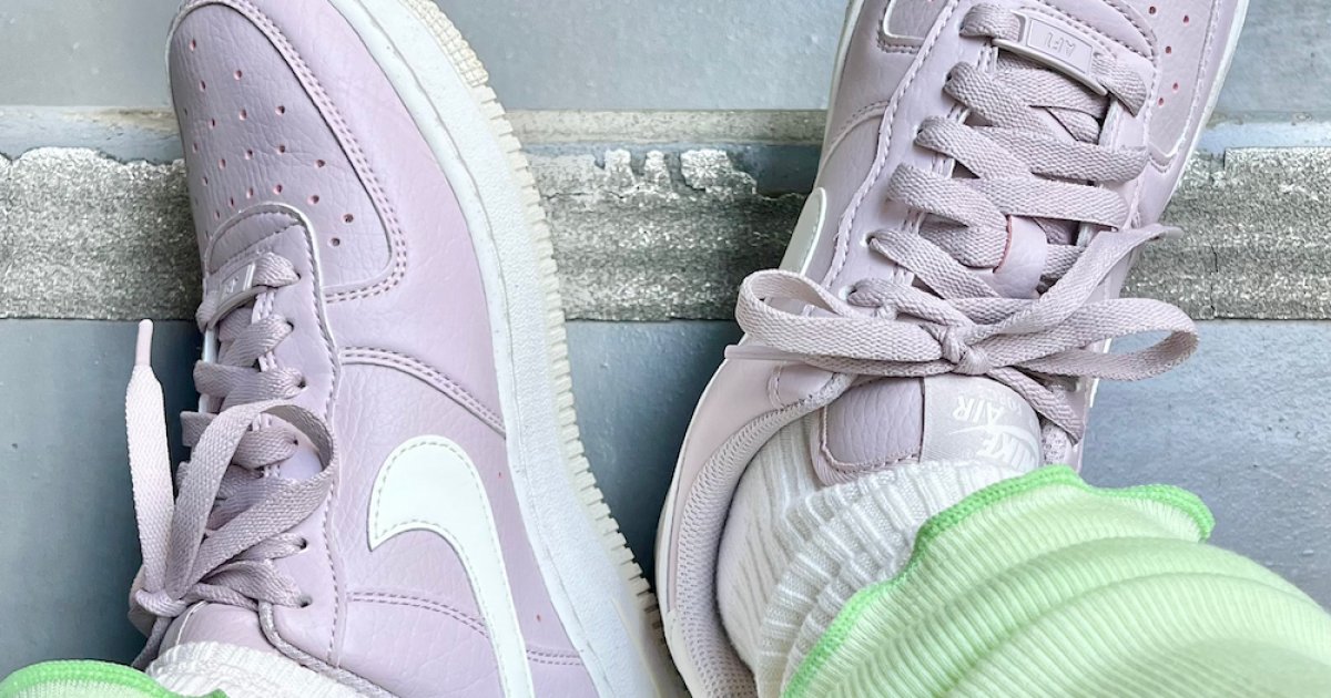 NIKE』の名品スニーカー「AIR FORCE 1」の新色ピンク「AIR FORCE