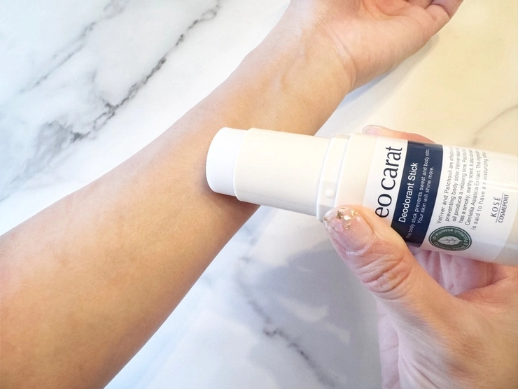 ワキのニオイケア デオカラット 薬用デオドラントスティック 4