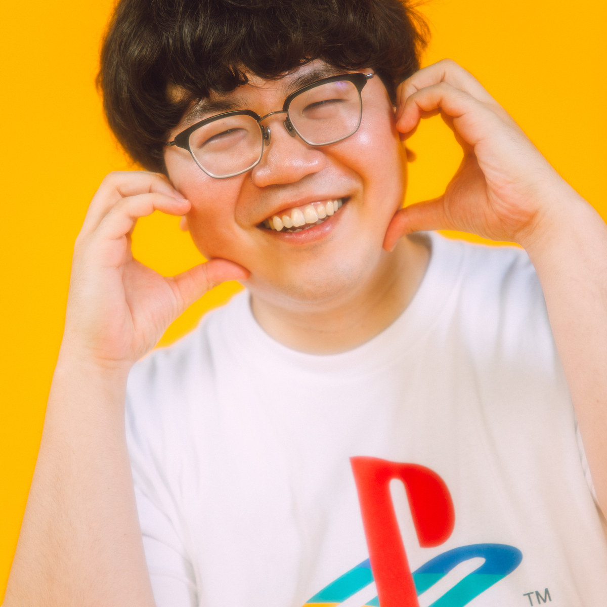 【佐伯ポインティさん】「猥談バーで“これって普通じゃないの？”ってみんなが驚くのが面白いんです」〈インタビュー前編〉