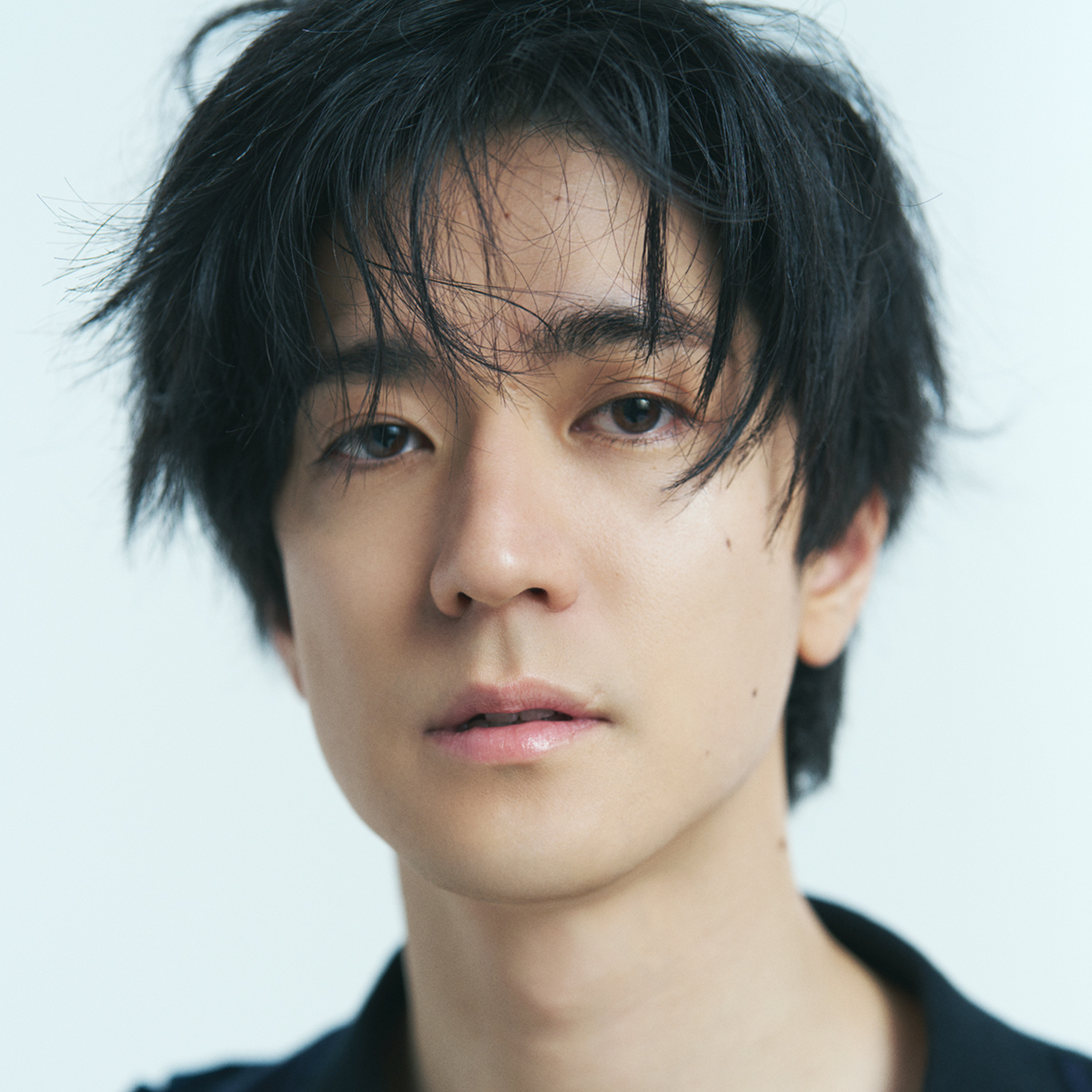 【Hey! Sɑy! JUMP 中島裕翔さん】「30歳を過ぎ、自分を大事にしてもいいんじゃないかなと思えた」初のソロ写真集を発売!<インタビュー>