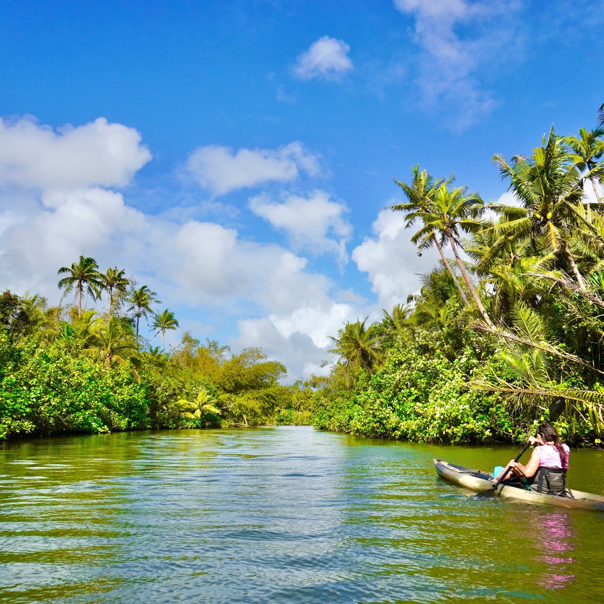 【週末海外ひとリート４選】1泊2日から！ 女性の一人旅におすすめの都市＆過ごし方