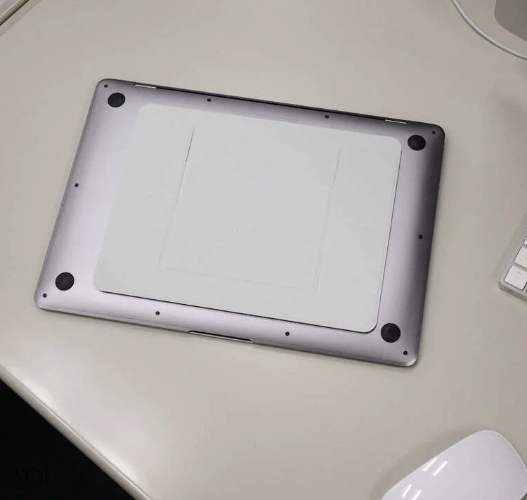 MOFT　パソコンスタンド　姿勢矯正