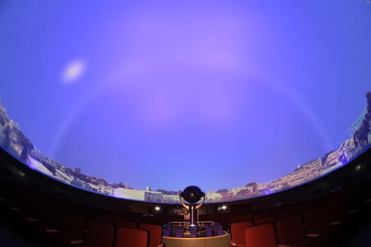 とらふぐ 田畑祐一 世田谷区 中央図書館プラネタリウム 投影