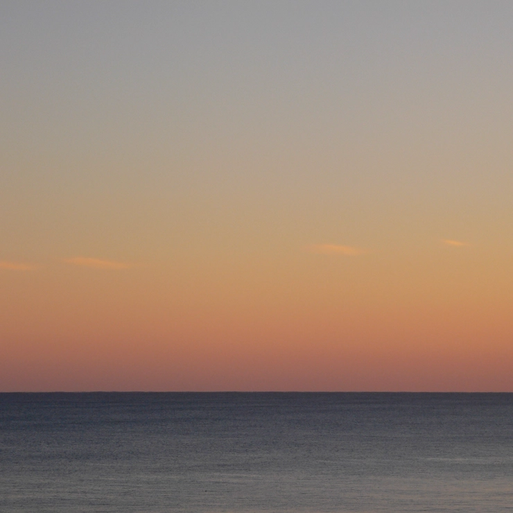 吉川康雄　世界はキレイでできている　夕日　変化