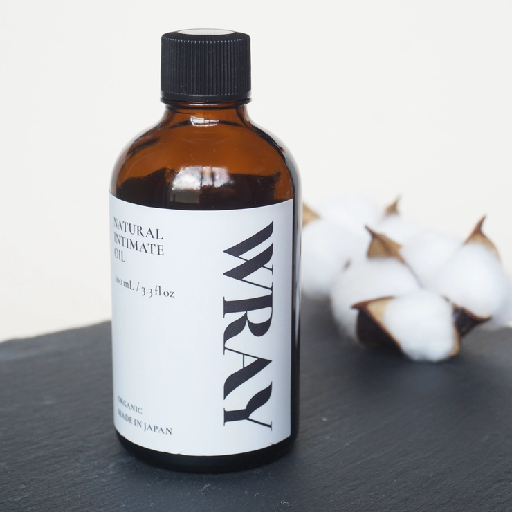ナチュラルインティメイトオイルのボトルイメージ