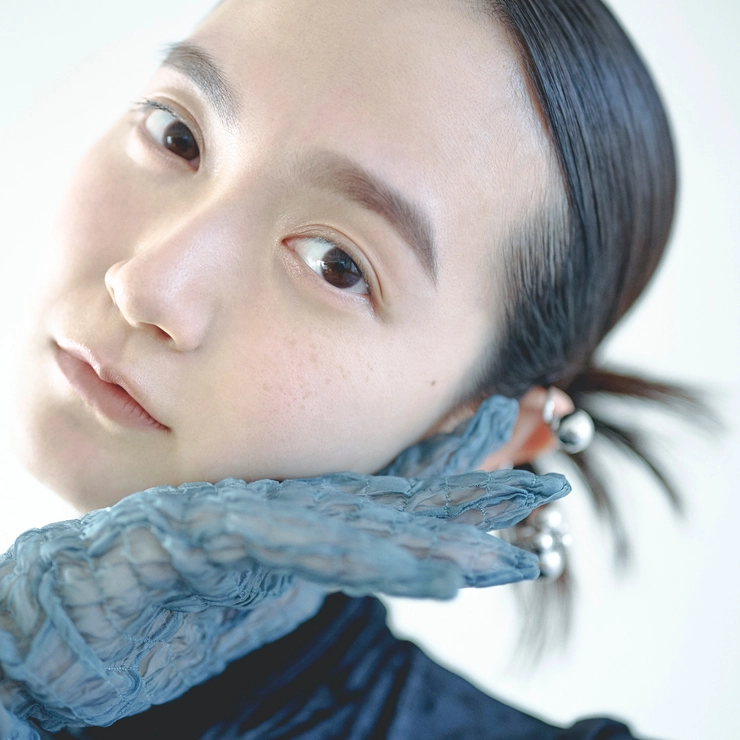 中元日芽香　連載　アイドル　推し活　メンタルヘルス　心理カウンセラー　元乃木坂46