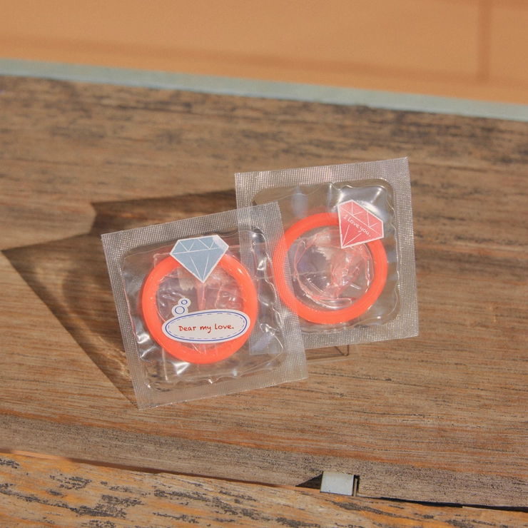 コンドームを持つことは、女性が自分の生き方を選ぶこと。早坂緋奈乃さんが、卒業制作でコンドームを作った理由_4_2