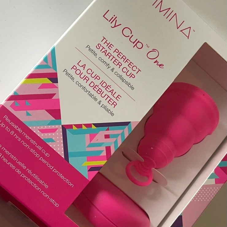 スウェーデン INTIMINA 生理用品 月経カップ