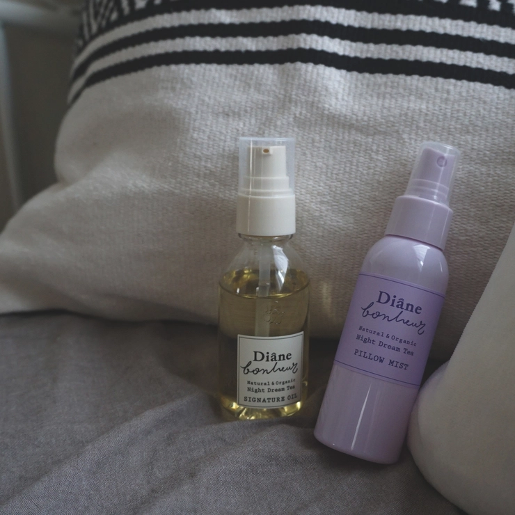 おやすみピローミストとシグネチャーオイル